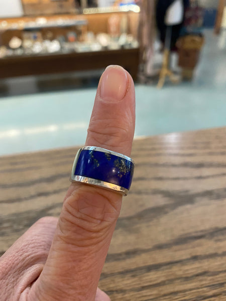 RW 345 Roger Wilbur Lapis ring size 7 1/2